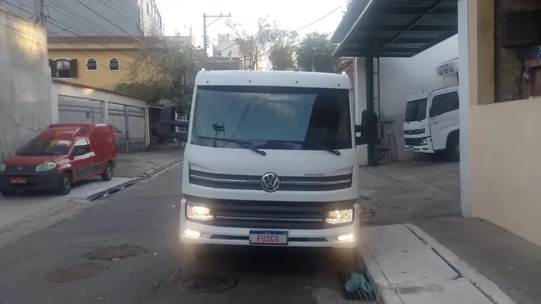 Caminhão Volkswagen Delivery Express 2022 Prime